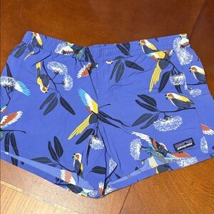 Patagonia Girls Baggies Blue Shorts with Parrot Design